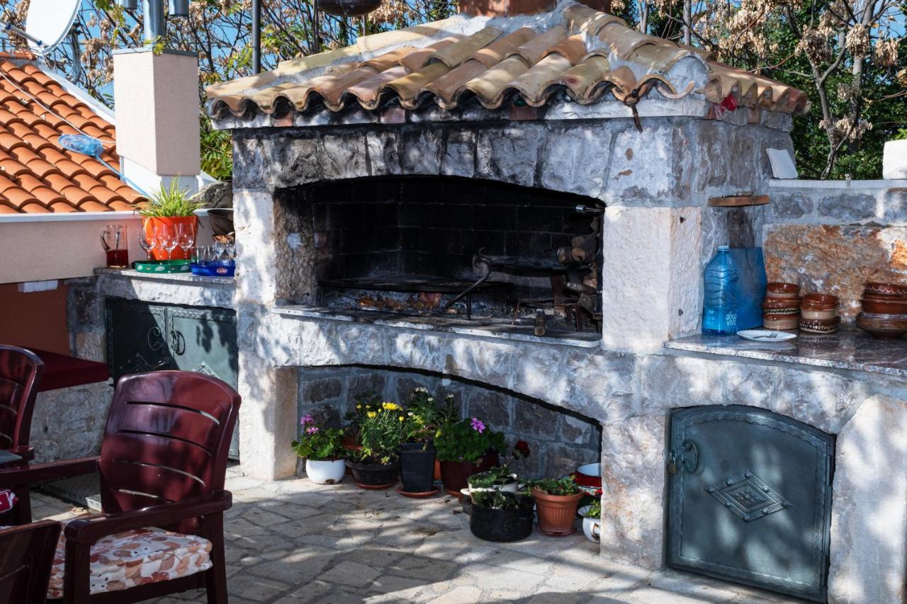 Apartmani Kamena Ruza Budva Exterior photo