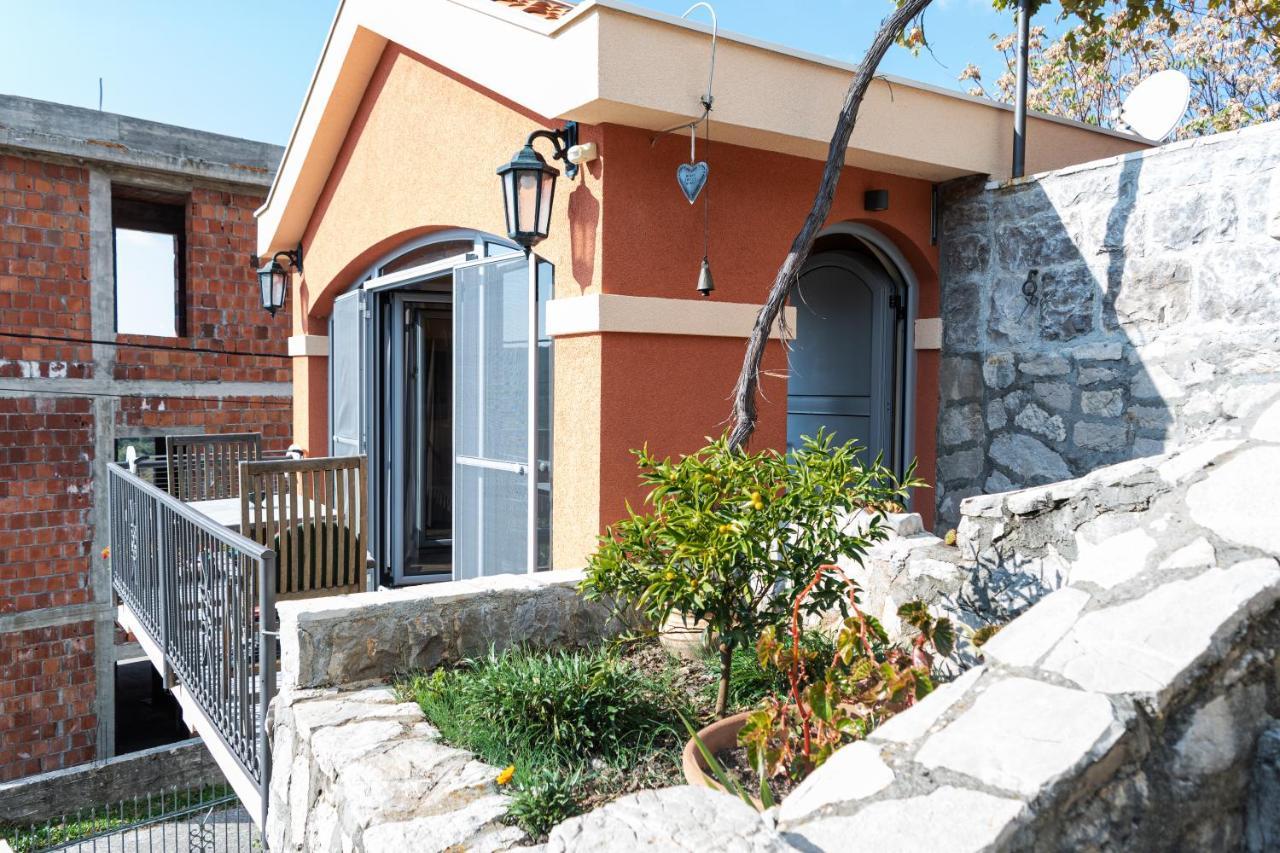Apartmani Kamena Ruza Budva Exterior photo