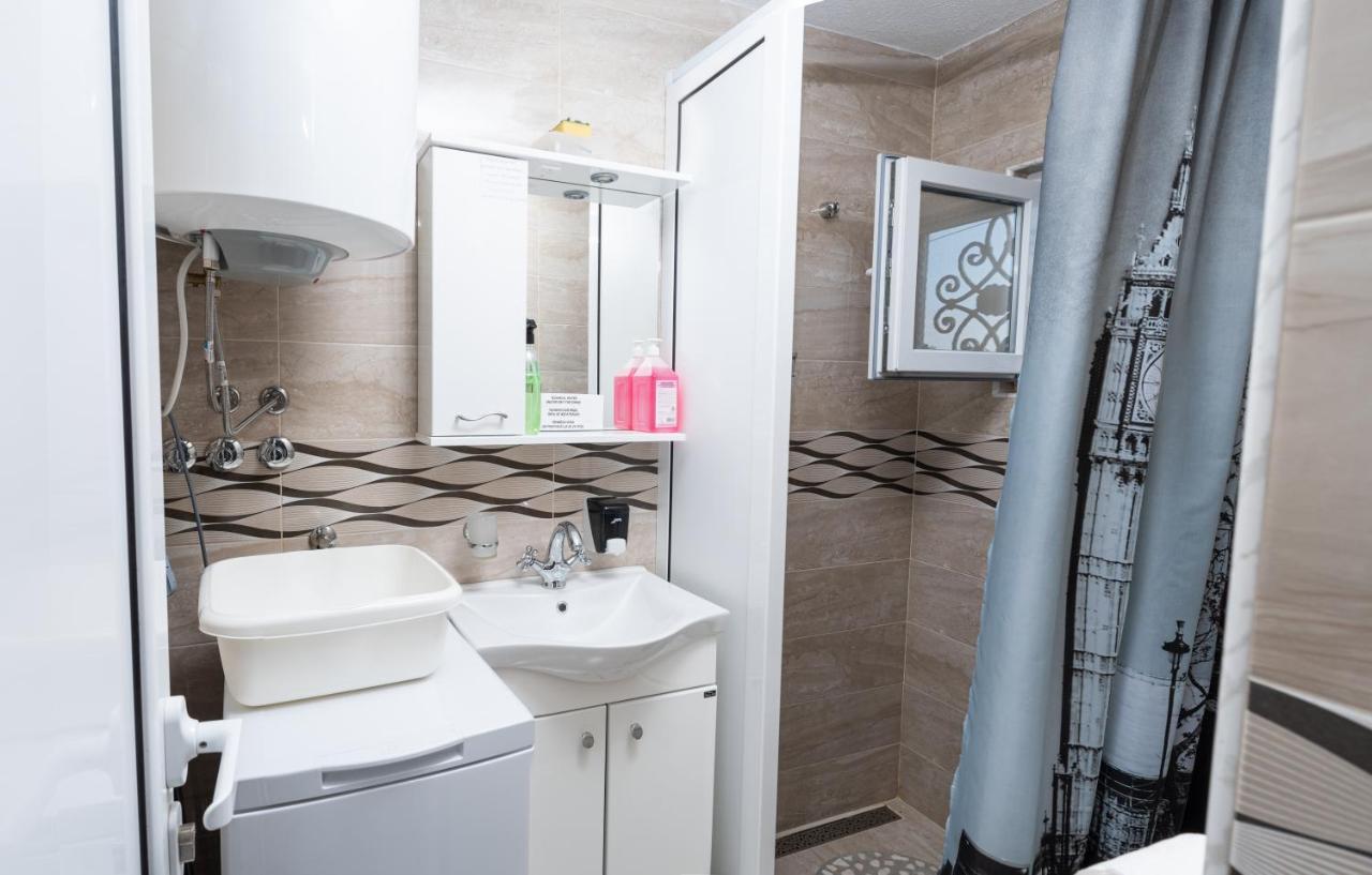 Apartmani Kamena Ruza Budva Exterior photo