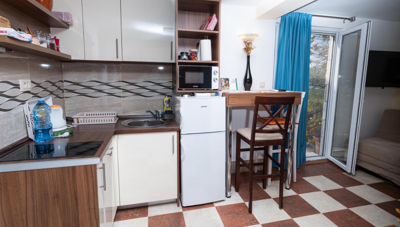 Apartmani Kamena Ruza Budva Exterior photo